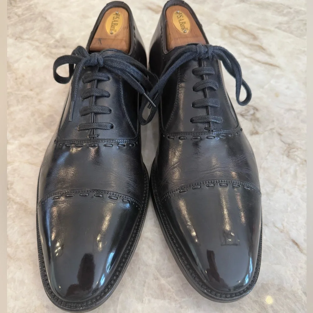 MEZLAN Black captoe oxfords - Picture 1 of 5
